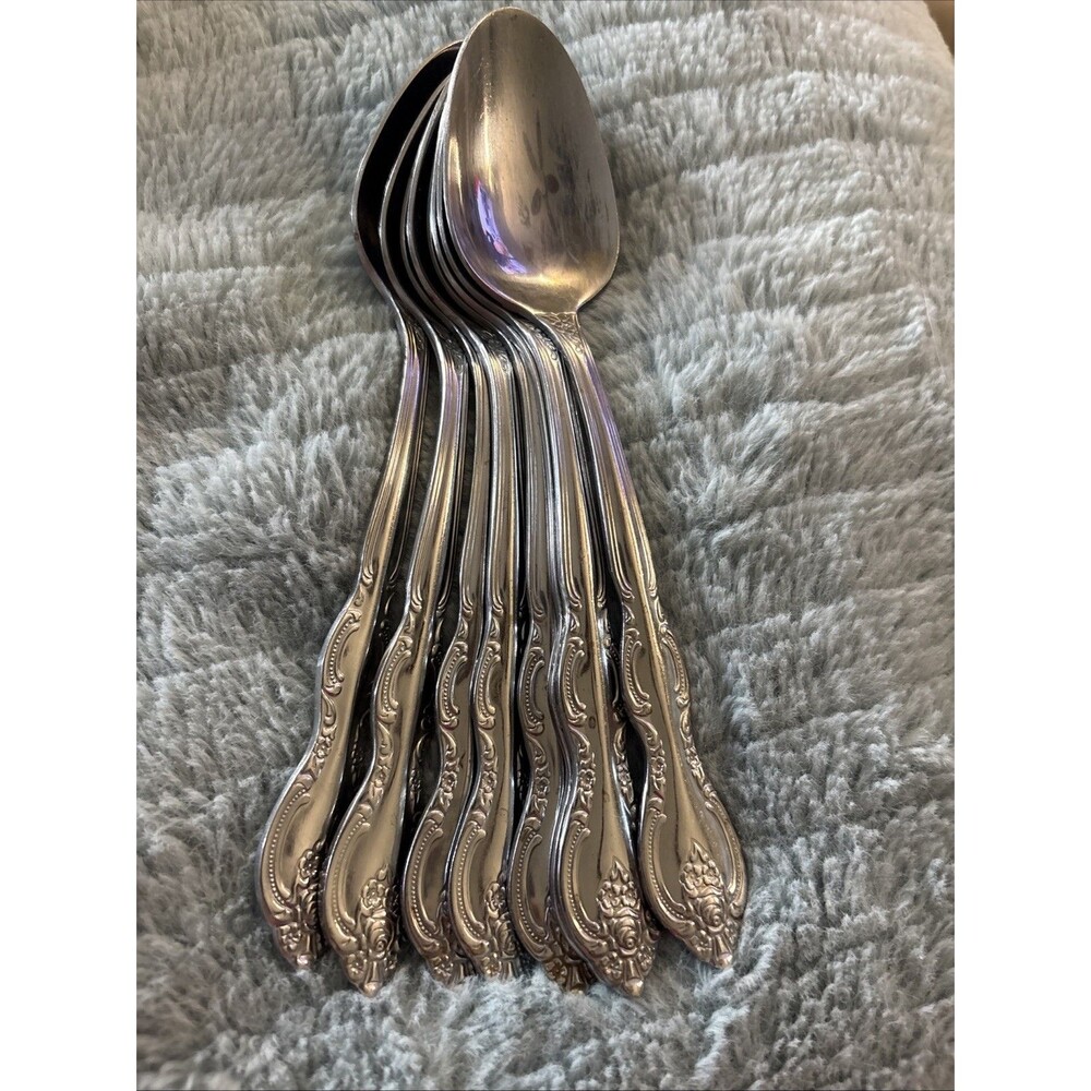 Lot Of 8 Vintage International Silver VERONA Stainless Oval Soup Spoons 7.5”